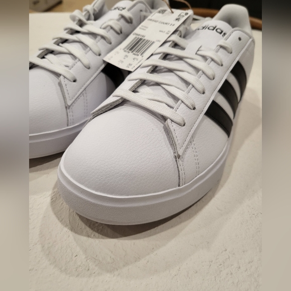 Men's adidas Shoes - Picture 2 of 10